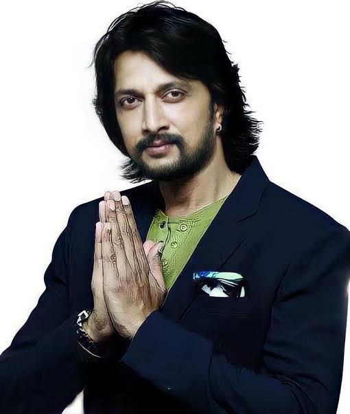 max movie lead actor kichcha sudeep